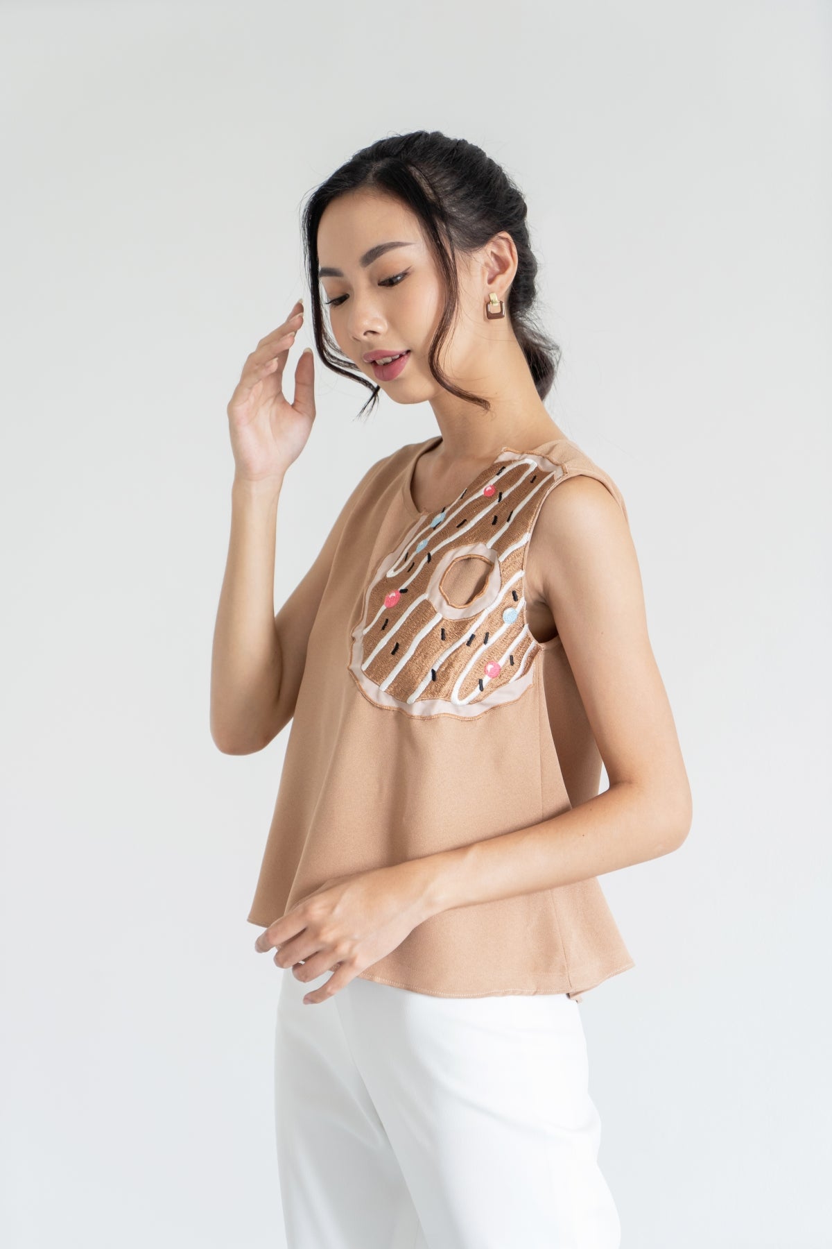 DELISH Top (brown)